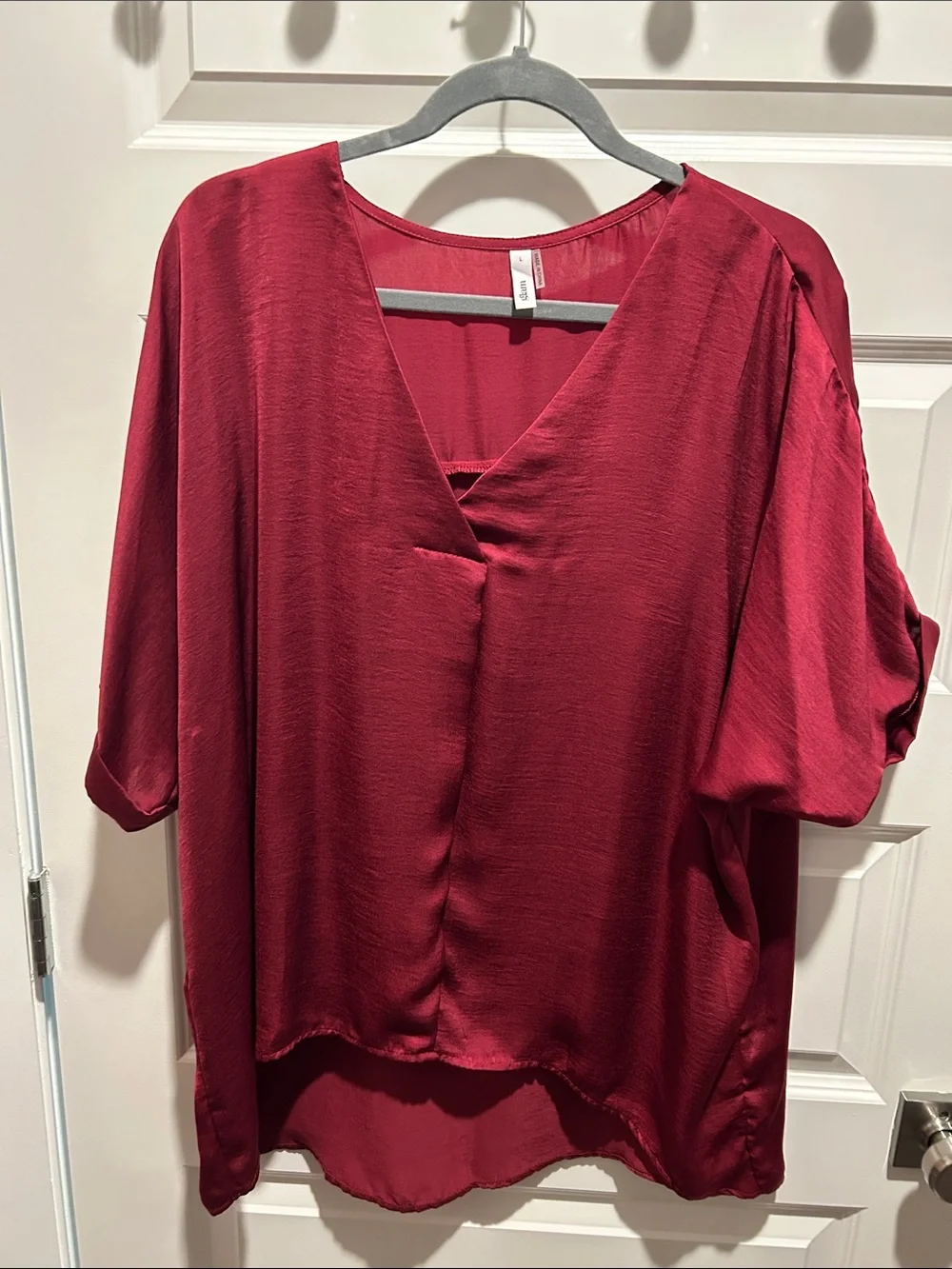 glam Deep Red V-Neck Short Sleeve Satin Blouse - Picture 1 of 1